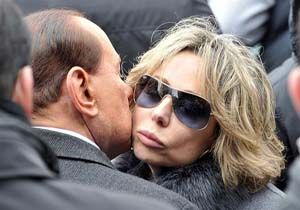 Marina Berlusconi Babasnn zinde